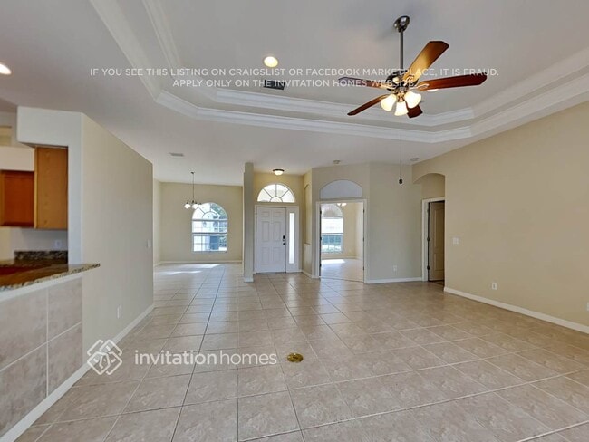 Foto del edificio - 692 Stillwater Ct