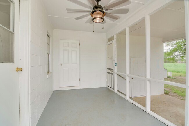 Building Photo - 3258 GA-296