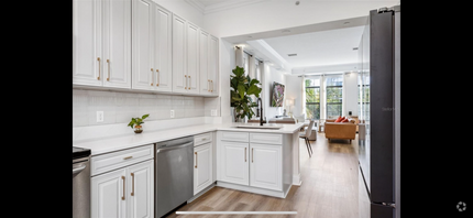 Building Photo - 2216 Soho Bay Ct