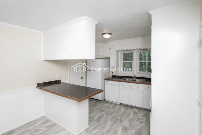 Building Photo - coming soon