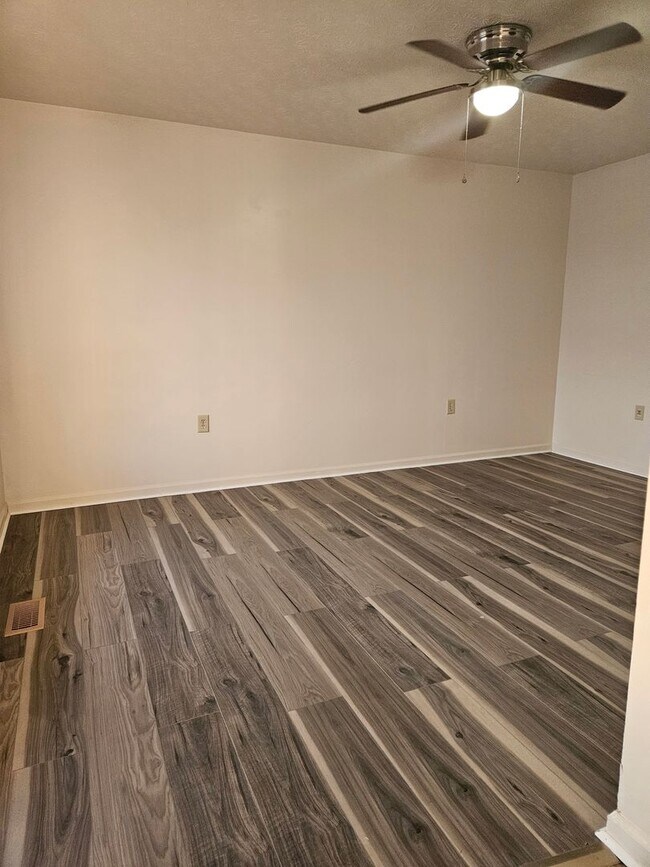 Foto del edificio - 2 Bedroom, 2 Bath Duplex in Mt. Sterling