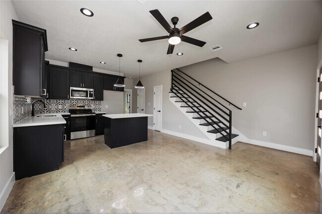 Foto del edificio - 2407 Dolly Wright St