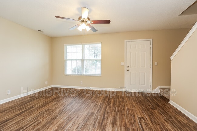 Building Photo - 5009 Boyd Dr