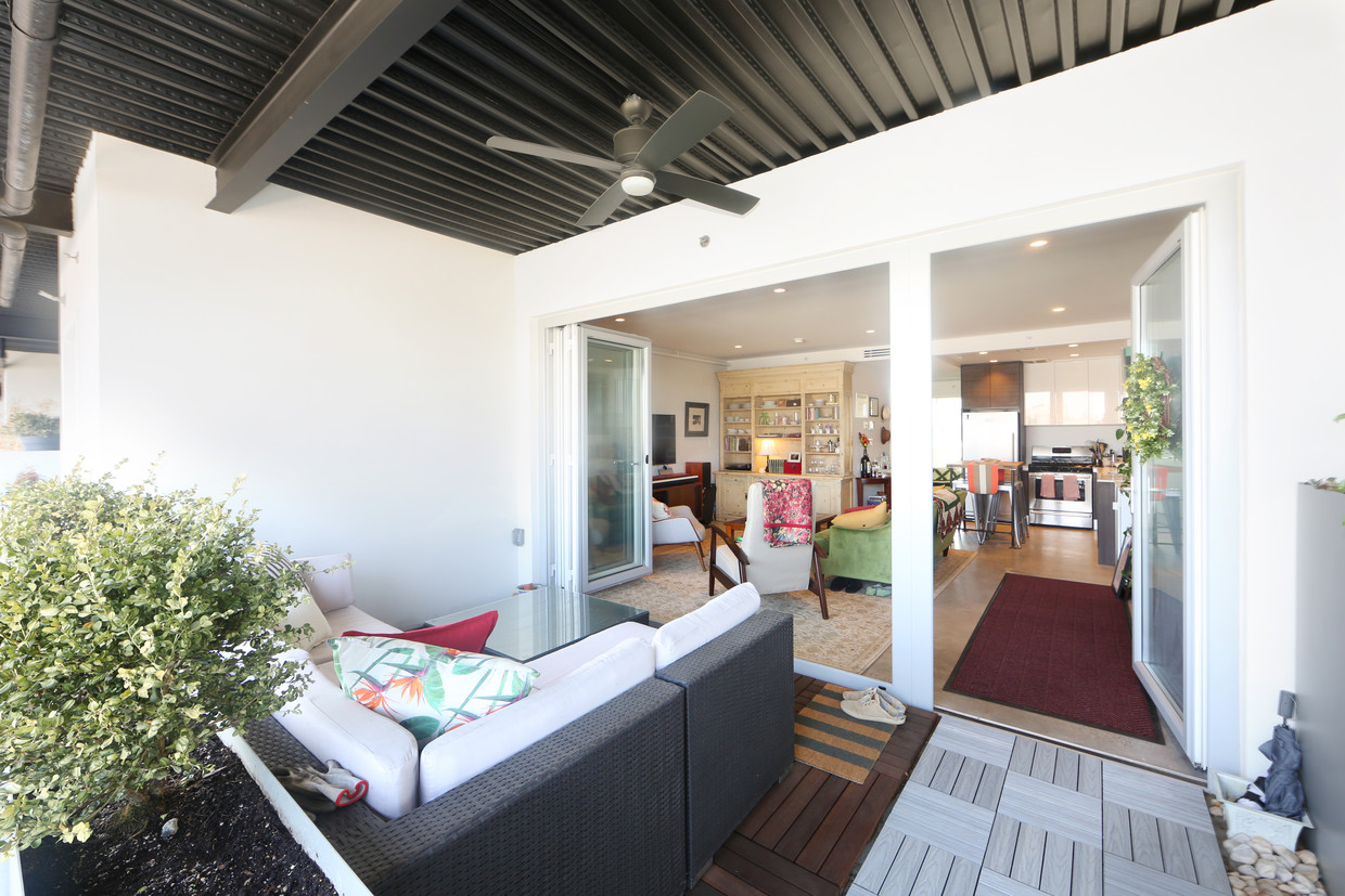 Foto principal - 834 Sterling Pl