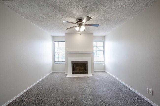 Building Photo - Park Place