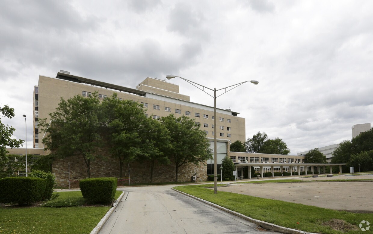 New Courtland Senior Living Apartments 32323234 Henry Ave
