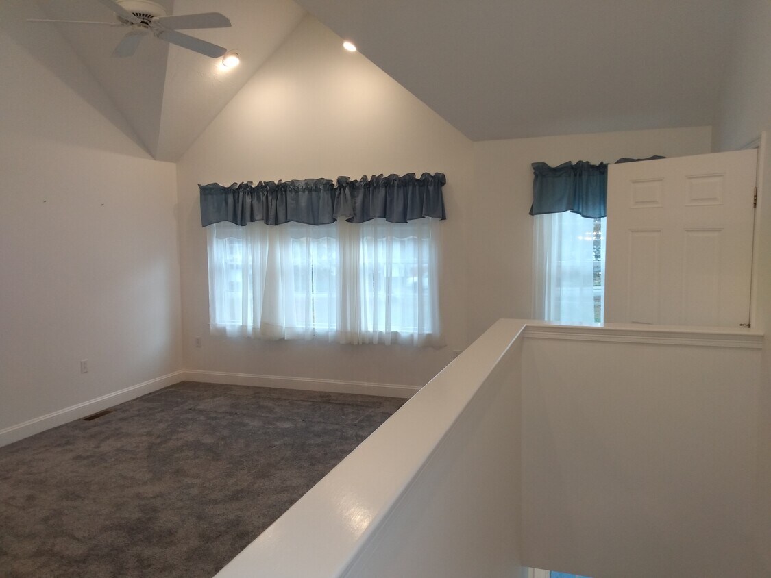 367 Rockland St Unit 1, Abington, MA 02351 Apartments in Abington, MA