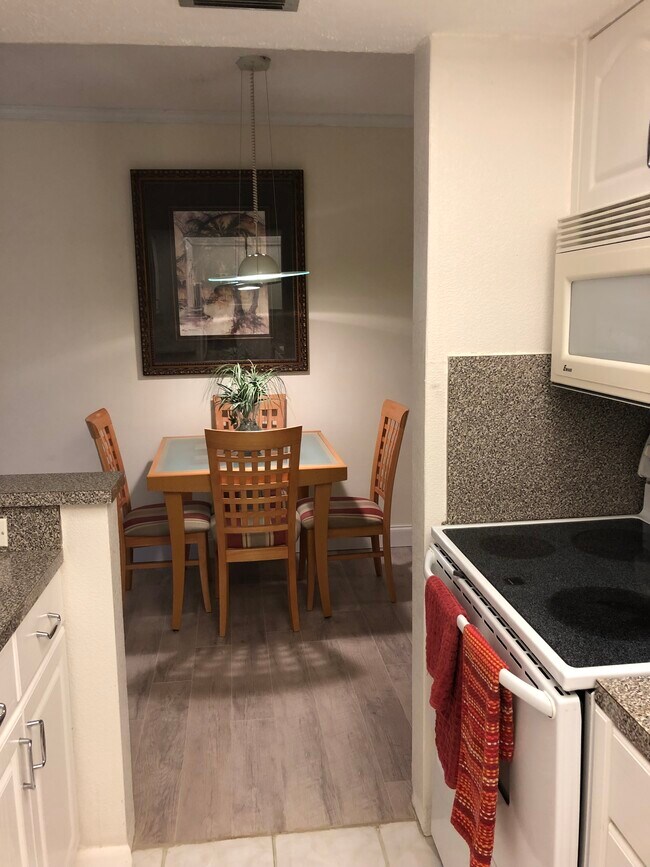 Foto del edificio - 2565 S Ocean Blvd