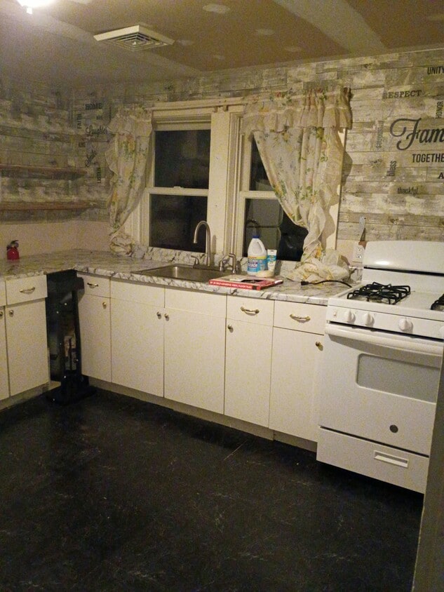 Foto del edificio - 440 Oak St