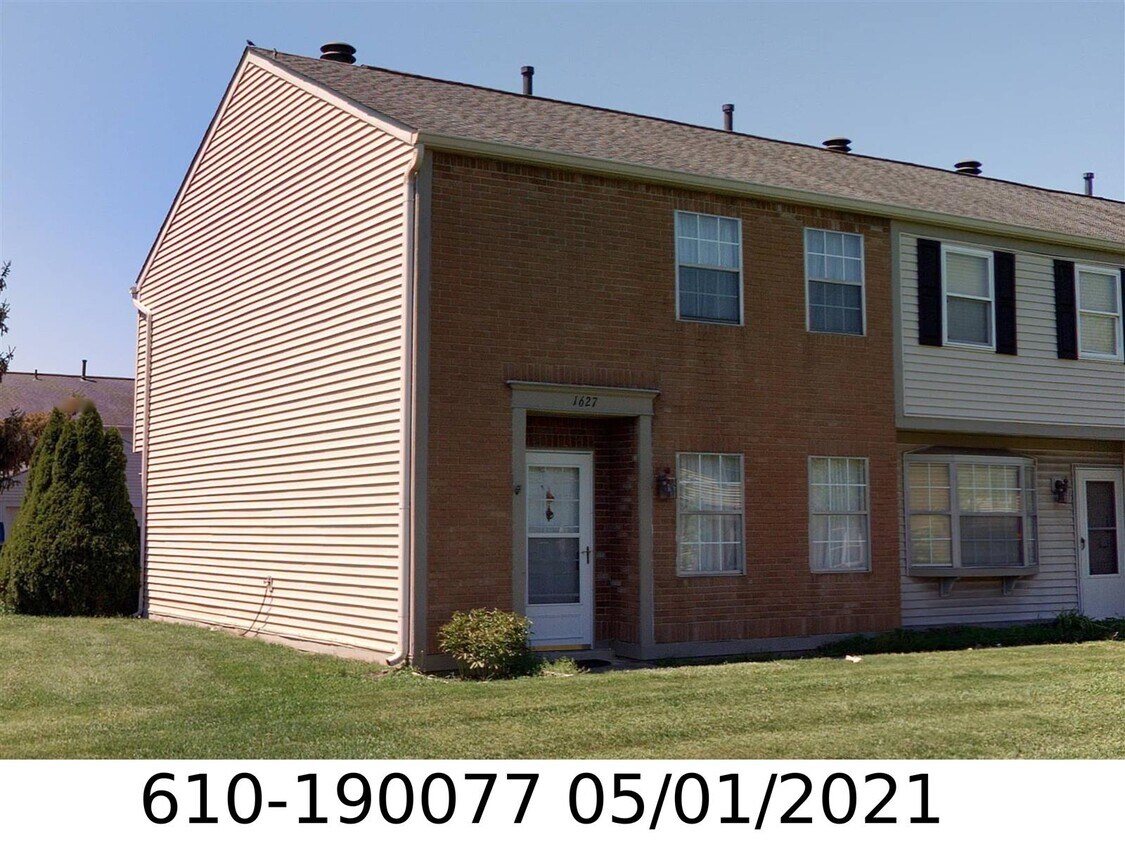 1627 Park Row Dr Unit 1627, Columbus, OH 43235 Condo for Rent in Columbus, OH