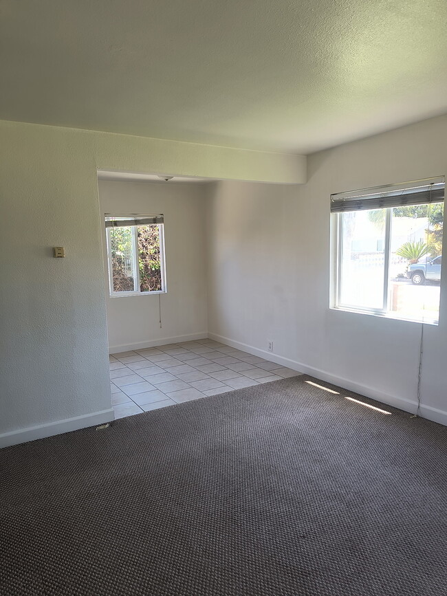 Building Photo - 1457 W 219th St