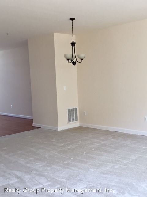 Foto del edificio - 3 br, 2.5 bath House - 11608 LEESBOROUGH CIR