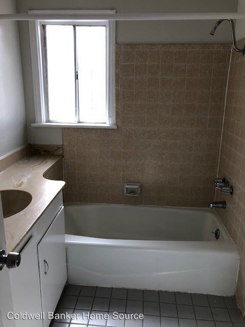 Foto del edificio - 16762 Verde St