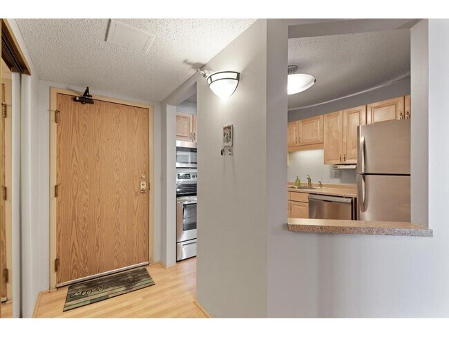 Foto del edificio - 78 10th St E