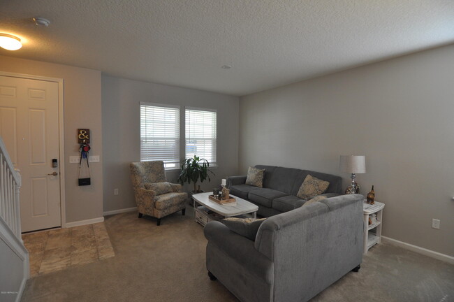 Building Photo - 12368 Vista Point Cir