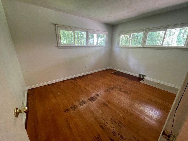 Foto del edificio - Cayuga Heights Single-Family Home