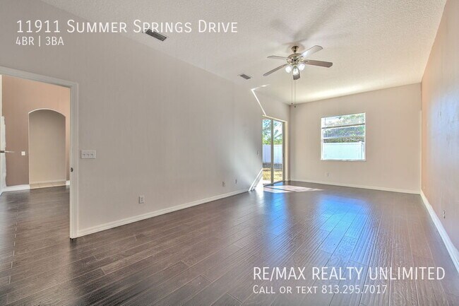 Foto del edificio - 11911 Summer Springs Dr