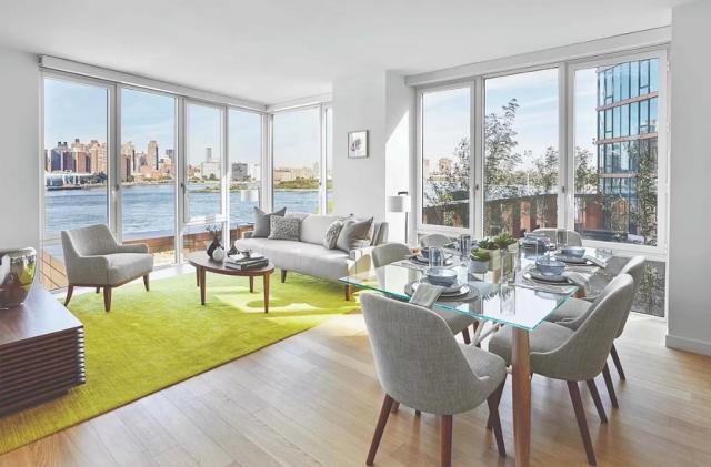 Foto del edificio - 2 bedroom in Queens NY 11102