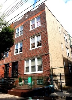 Primary Photo - 330 Starr St