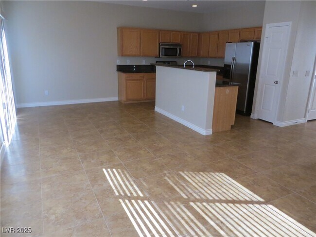 Foto del edificio - 3011 Mastercraft Ave