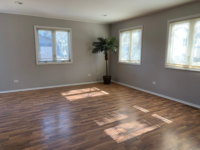 Building Photo - 1208 Inverrary Ln