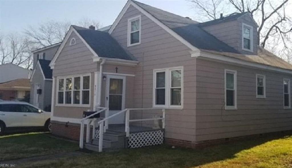 Primary Photo - 9216 Atwood Ave