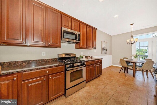 Foto del edificio - 3618 Holborn Pl