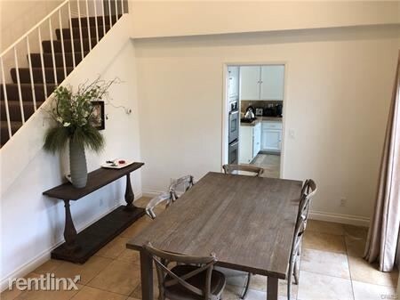 Foto del edificio - 3 br, 2 bath House - 327 Vista Suerte