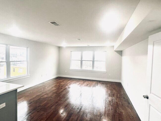 Foto del edificio - 465 S 16th St