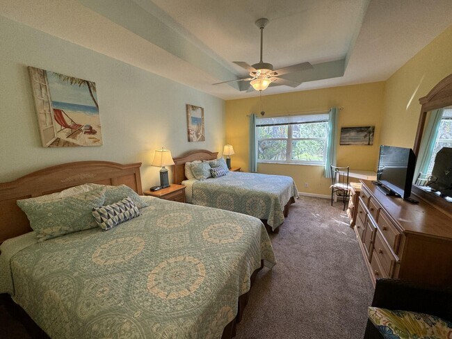Foto del edificio - 8360 Mulligan Cir