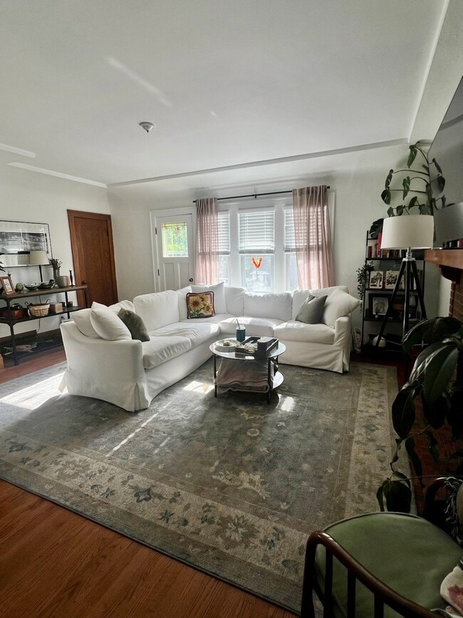 Building Photo - 2335 N 59th St