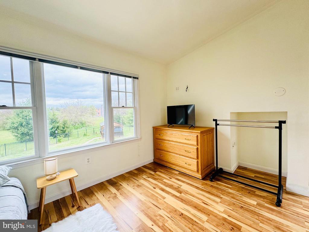 222 Spring House Ln, Berryville, VA 22611 House Rental in Berryville, VA