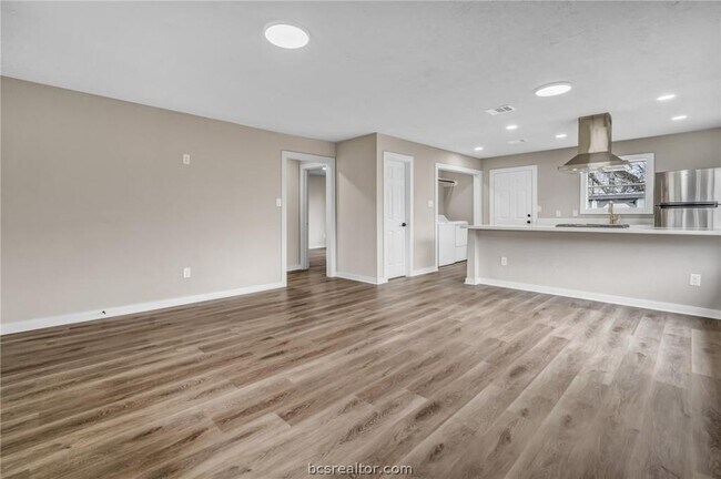 Foto del edificio - 1103 Phoenix St