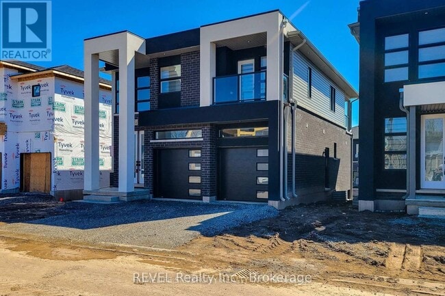 Building Photo - 6454 Sunshine Cmn