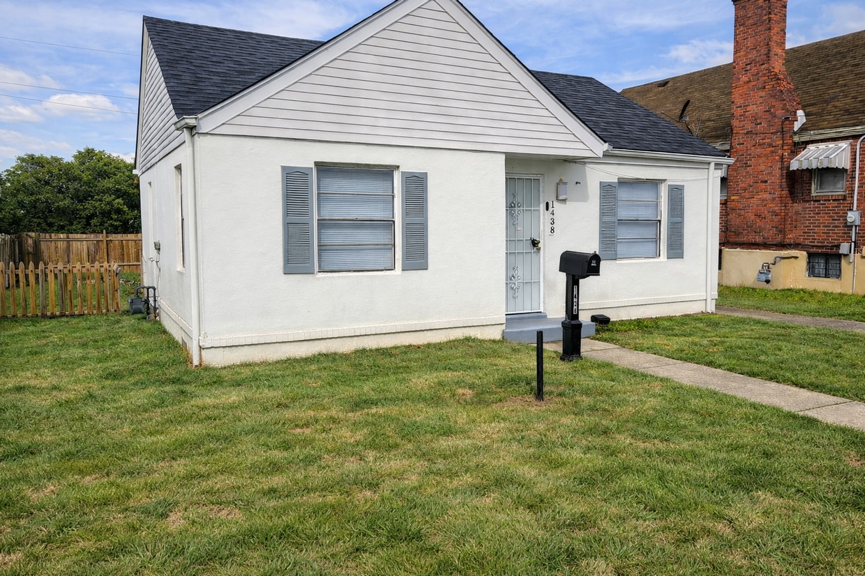 Two Bedroom for you! - Two Bedroom for you!
