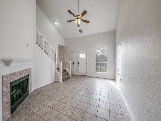 Building Photo - San Antonio, TX - House - $1,895.00 Availa...
