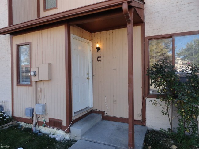 Building Photo - 3291 S Good Hope Cir