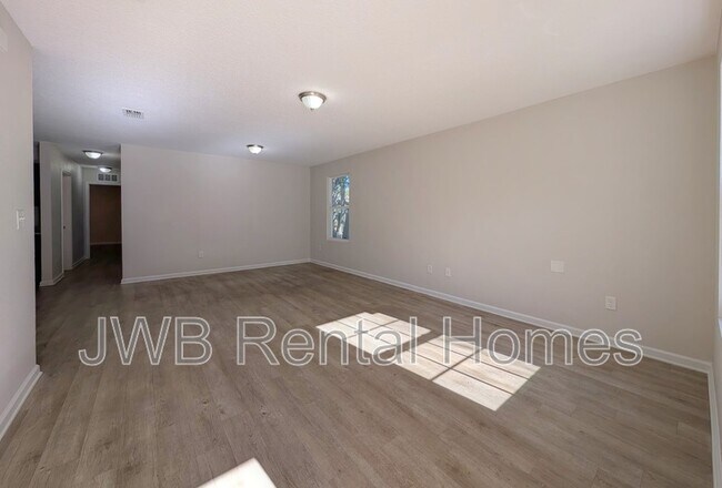 Building Photo - 4613 Suffolk Ave