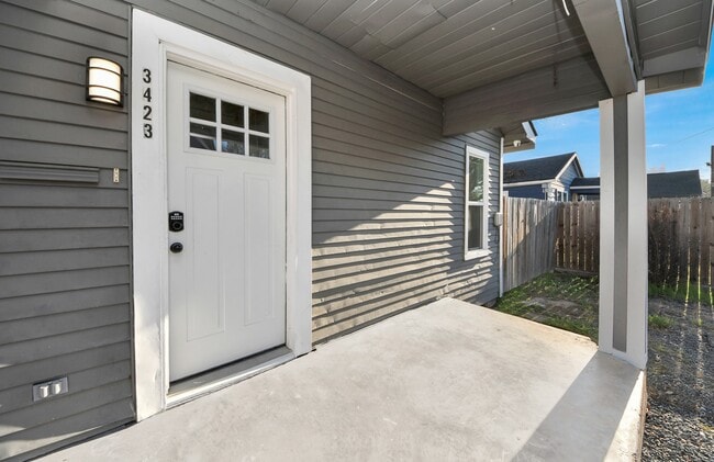 Building Photo - 3423 Beulah St