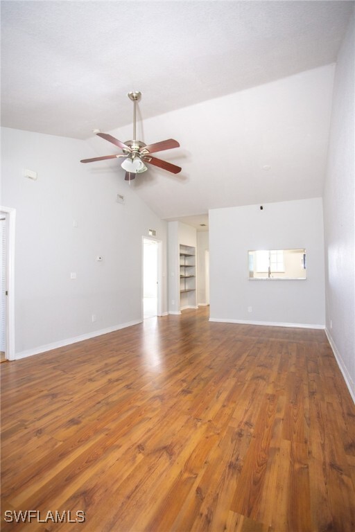 Foto del edificio - 8312 Bernwood Cove Loop
