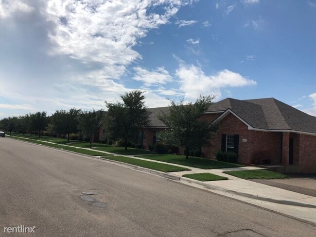 Building Photo - 3 br, 2 bath Townhome - 6329 Nancy Ellen St