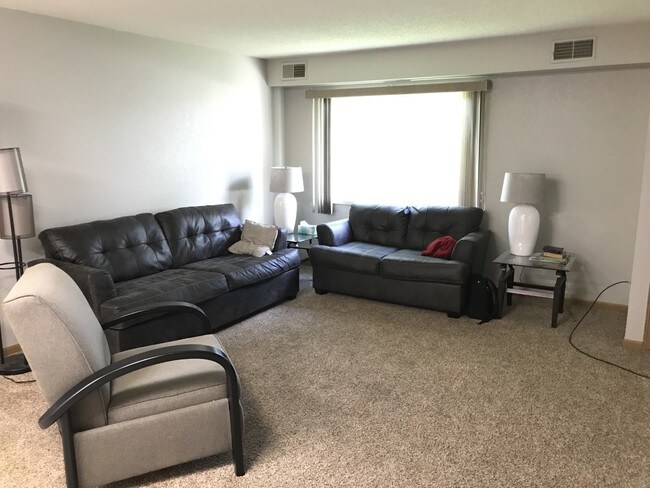 Foto del edificio - 135 22nd St NW
