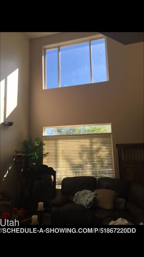 Building Photo - 14139 S Radial Ln