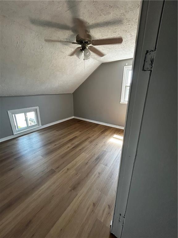 Foto del edificio - 404 Bradford Ave
