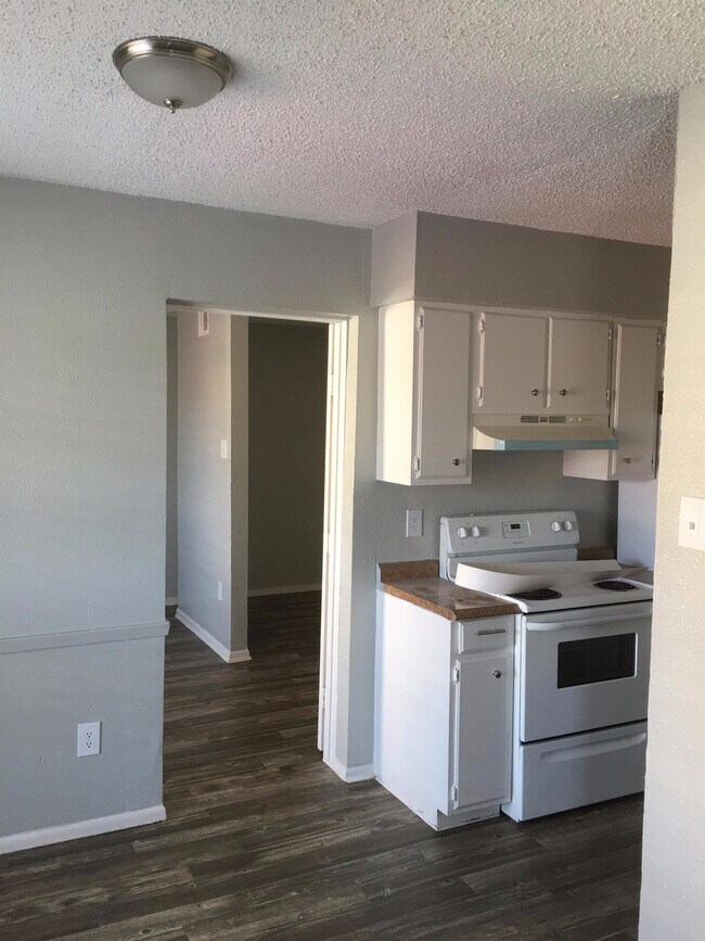 Foto del edificio - 6929 Timbercreek Dr