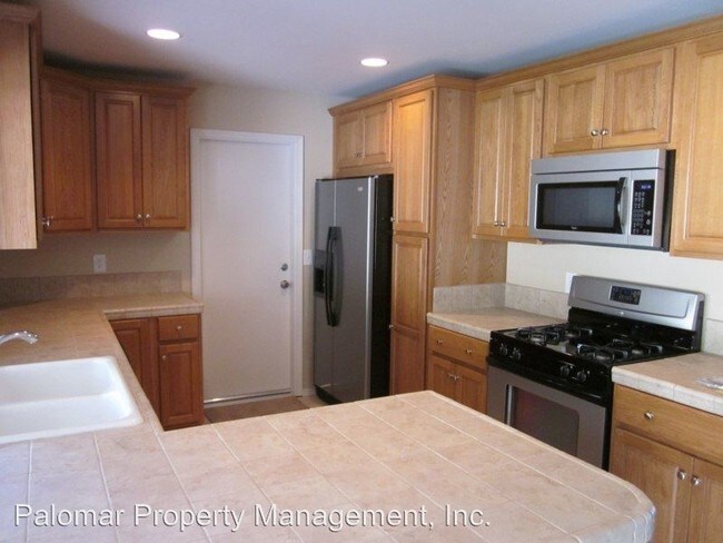 Foto del edificio - 511 S Rose St