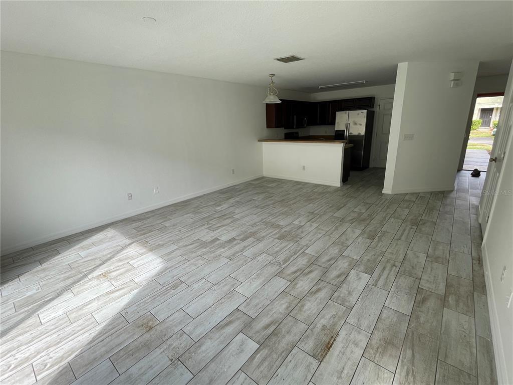 Foto del edificio - 765 Cresting Oak Cir