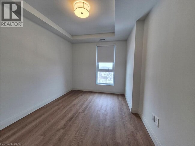 Photo du bâtiment - 1333 Weber St E