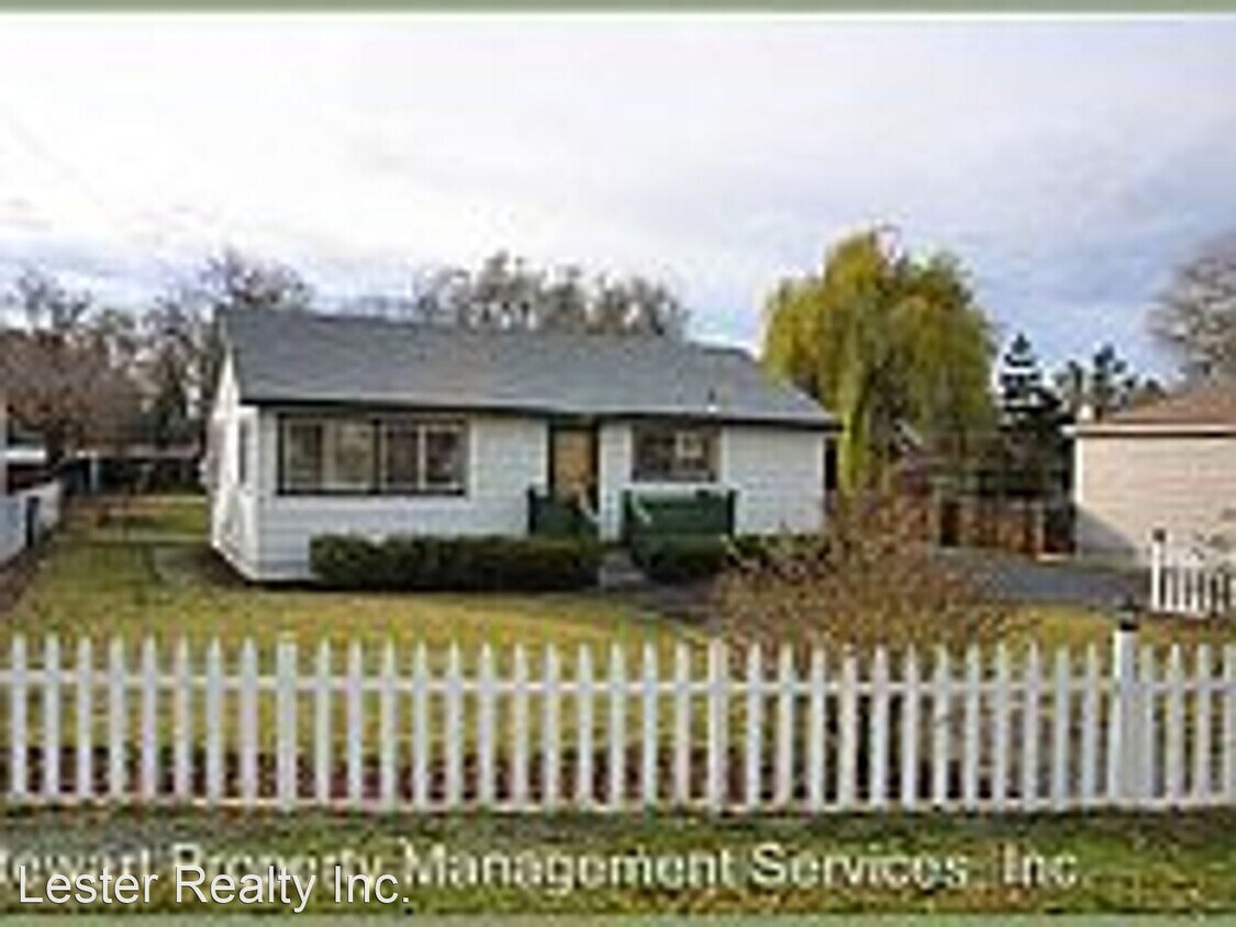 Primary Photo - 2 br, 1 bath House - 4440 Peck Dr