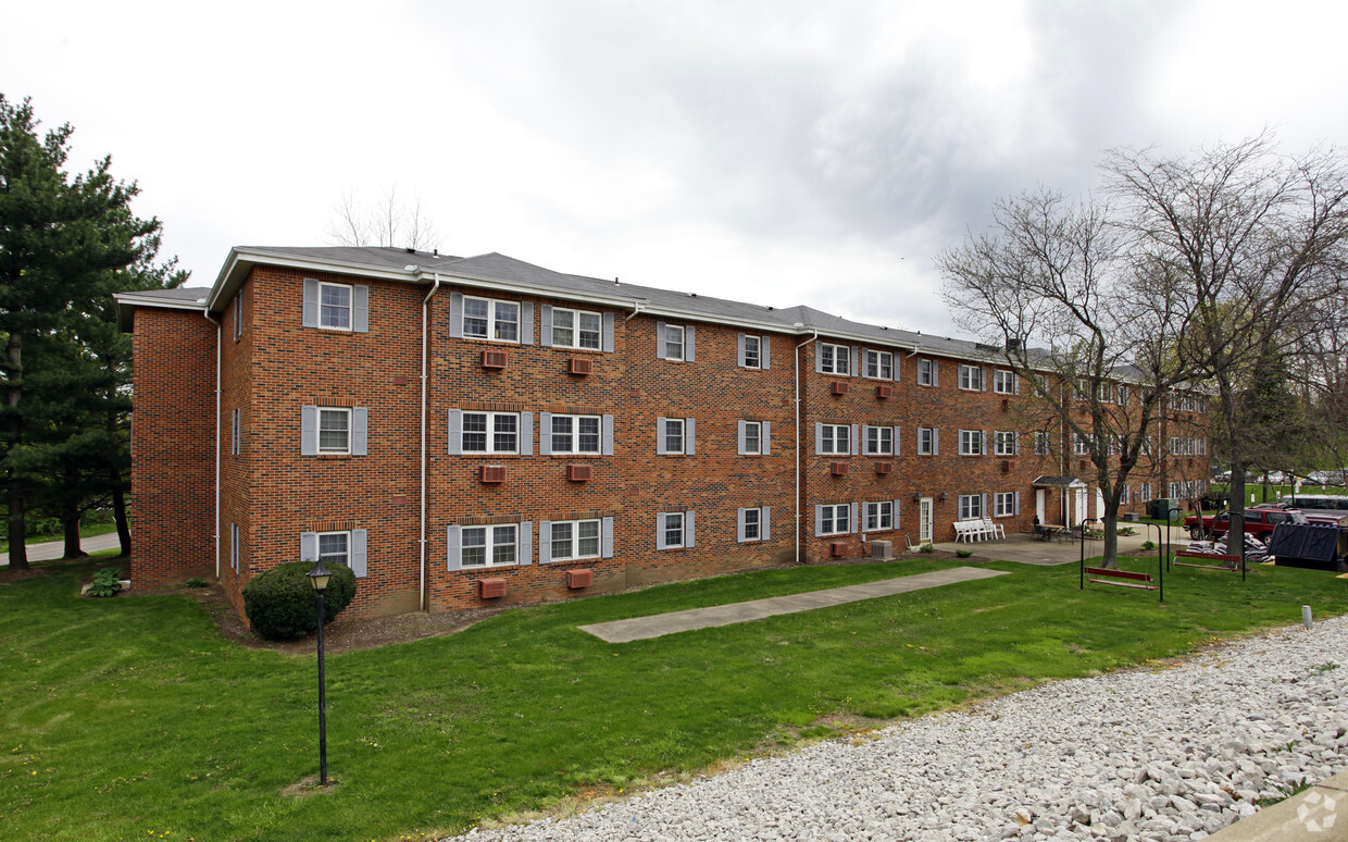 Foto del edificio - Logan Place Apartments.